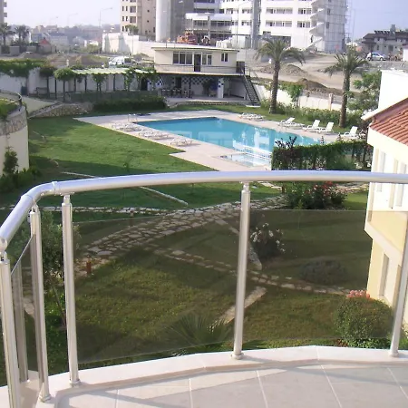 Stunning Large 4 Bed Within Walking Distance Of Everything 빌라 *